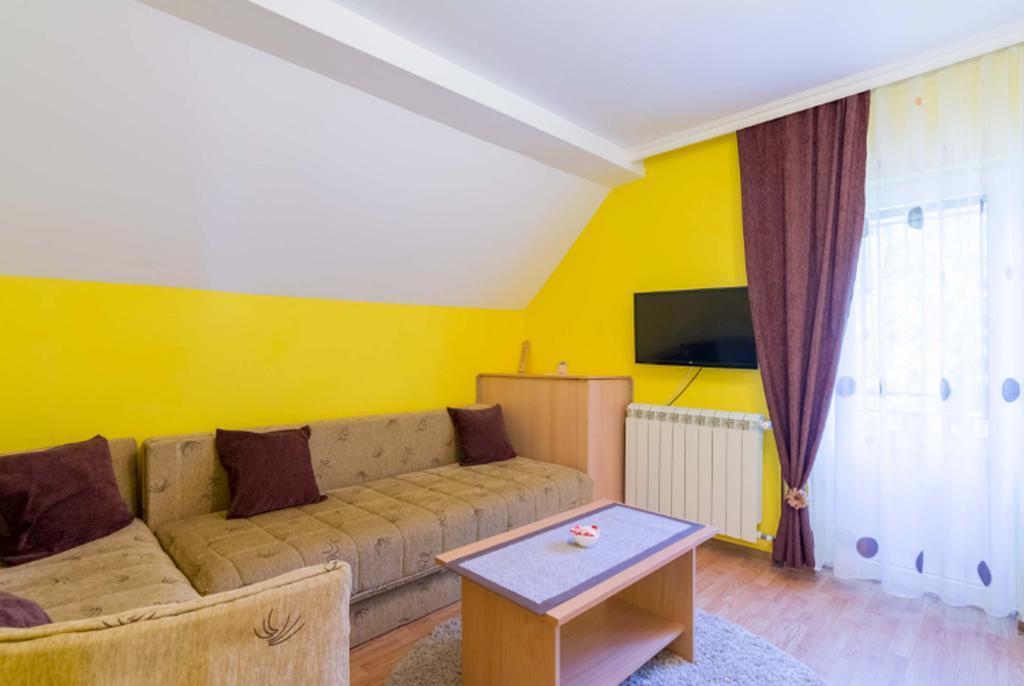 Apartments Junior Zlatibor Buitenkant foto