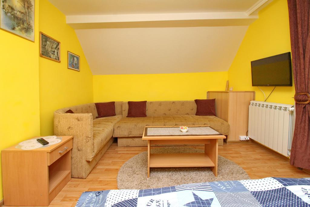 Apartments Junior Zlatibor Buitenkant foto