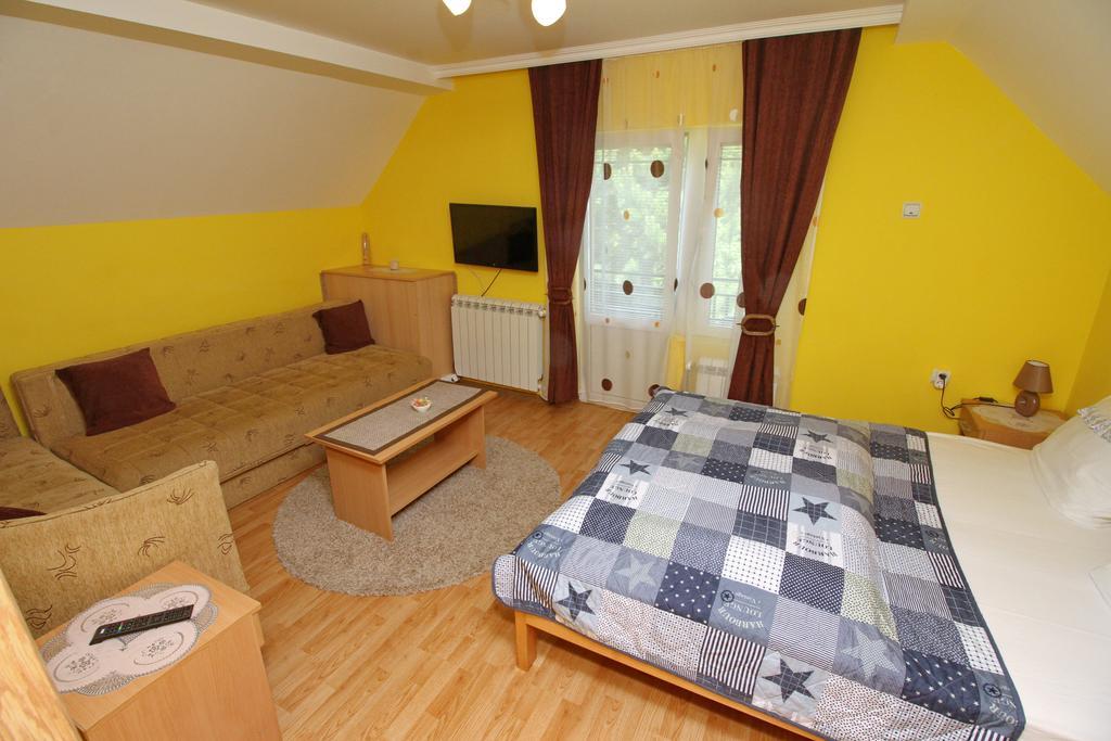 Apartments Junior Zlatibor Buitenkant foto